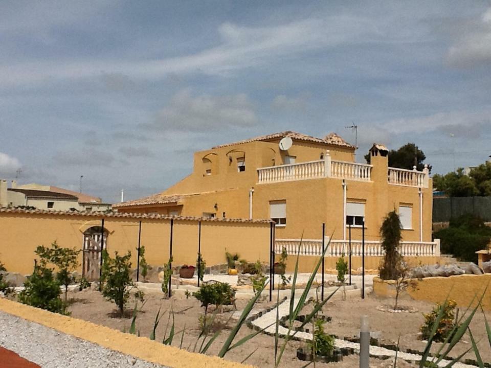 Pete's Place Bed & Breakfast La Marina